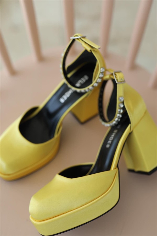 Mathilda Platform Taş Detay Topuklu Kadın Ayakkabı - SARI