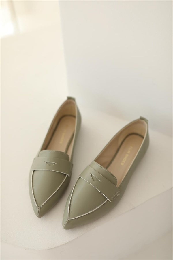 Gilbert Sivri Burun Kadın Makosen Ayakkabı - Mint Yeşili